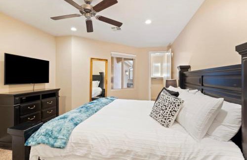 Washington Casa | Serene Oasis Near Zion - Pools Gym & Fishing Pond
