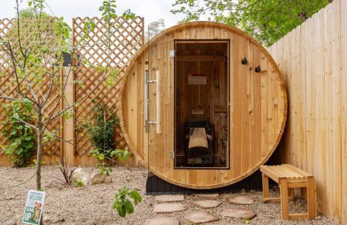 Paso Robles Casa | Serene Oasis Sauna and Cinema