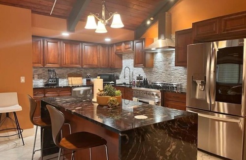 Arlington Heights Casa | Serene Oasis:Swim Spa, Sauna,fireplace,private,10 min to Downtown,Pet-Friendly!