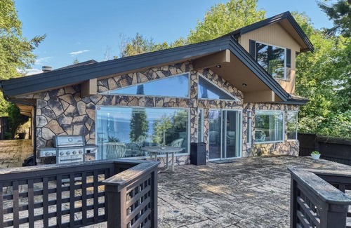 Whatcom County Casa | serene ocean view beach house 5b/5b
