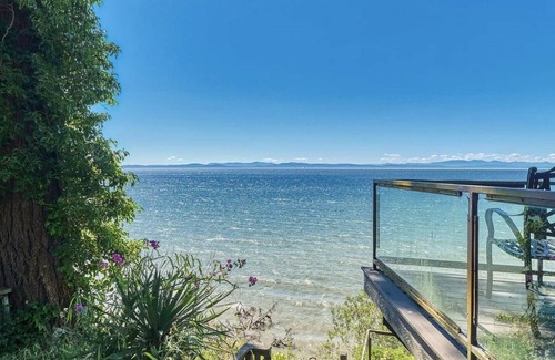 Whatcom County Casa | serene ocean view beach house 5b/5b