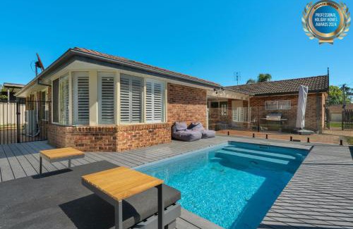 Culburra Beach Casa | Serene Pet Friendly with Swimming Pool