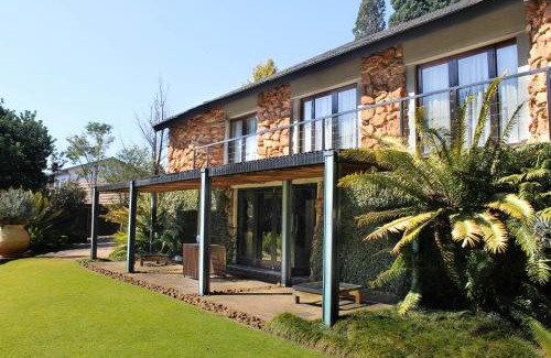 Constantia Kloof Casa | Serene Place Guest House & Conference Venue AFFORDABLE LUXURY WITH BACKUP POWER