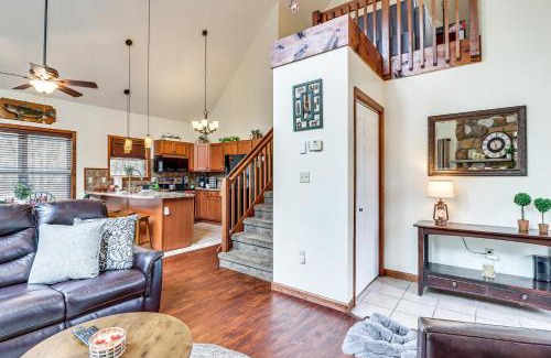 Albrightsville Casa | Serene Poconos Cabin with Hot Tub and Beach Access!