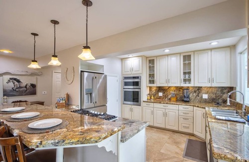Fallbrook Casa | Serene Private Home, Sunset View+Hot Tub+EV Charge