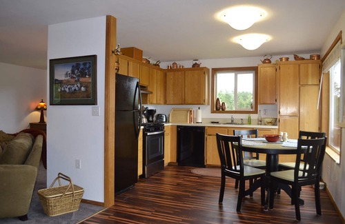 Oak Harbor Casa | Sereno, relajante y apto para perros