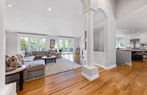 Reno Casa | Serene Reno Retreat | Luxury With Hot Tub & Pool