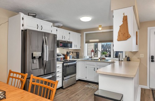 Bristol Casa | Serene Retreat: Bristol NH Condo with Nature's Embrace