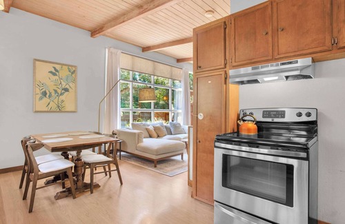 Hacienda Casa | Serene Retreat with Hot Tub - Fire Pit - Deck
