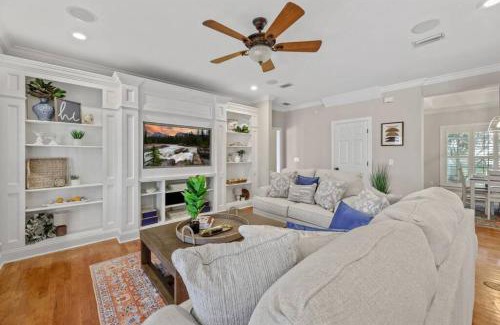 Tallahassee Casa | Serene Smart Home, Big Backyard, Family and Friends