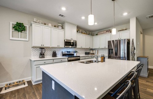 Upatoi Casa | Serene Stay | 4BR, Pets, Board Games, Near Golf!