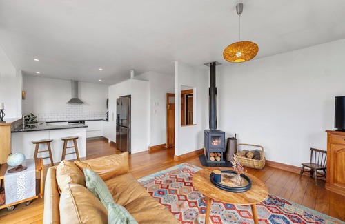 Fitzroy Casa | Serene Stay - Fitzroy Holiday Home