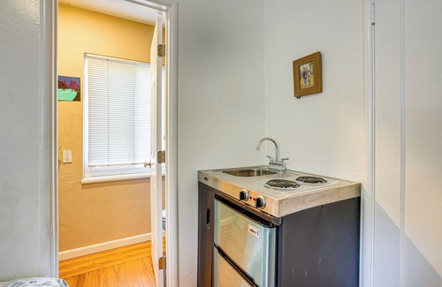 Castro Valley Apartamento | Serene Studio in SF Suburbs: Quiet + Cat Friendly!