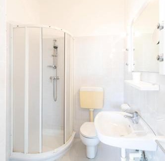 Lignano Sabbiadoro Apartamento | Serene studio apartment close to the beach