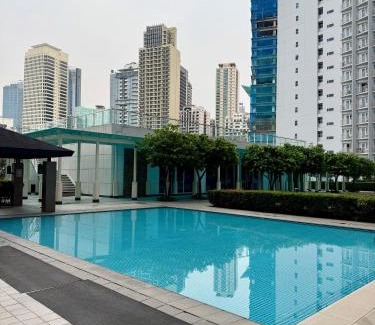 Valenzuela Casa | Serene Suite In Jazz Residences