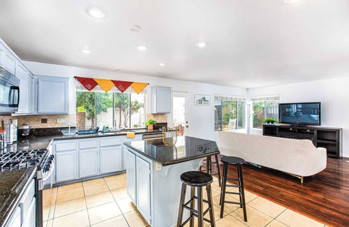 Corona Casa | Serene Summer Retreat in the Heart of Towergrove - Perfect for Families #41276