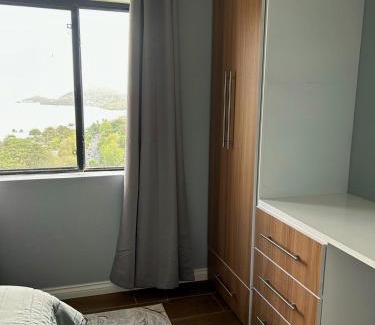 Vigie Apartamento | Serene Sunset Escape