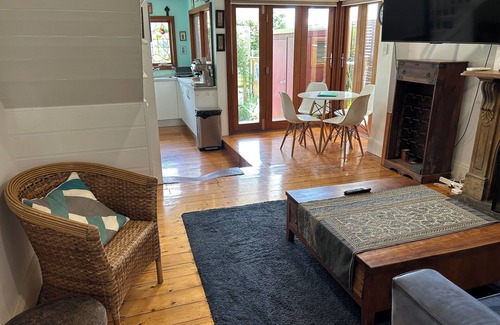 Balmain Casa | Serene Sydney water views in safe harbourside setting near city, pet-friendly