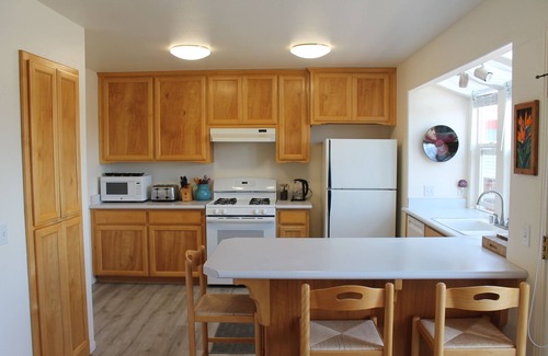 Cayucos Casa | Serene townhome in charming Cayucos - Monthly Rental Only