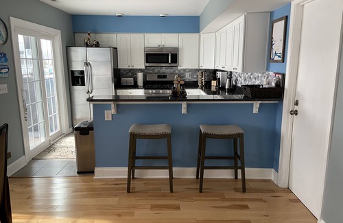 Beach Haven West Casa | Serene Waterfront Family Water Front Property