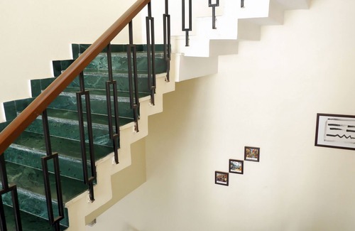 Agra Casa | Serenity - Agra | Fully Serviced Home