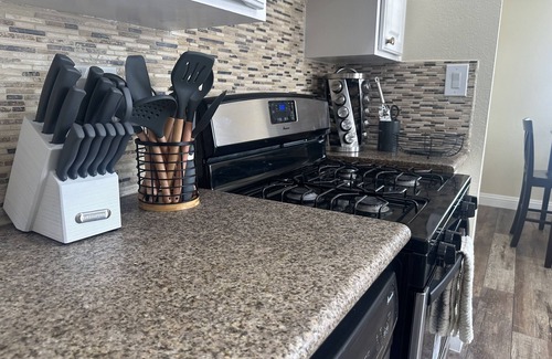 El Cajon Casa | Serenity and Comfort Await: Charming El Cajon Retreat for Your Perfect Getaway!