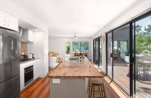 Macmasters Beach Casa | Serenity at Macs - Winter Holiday Mid-Week Special