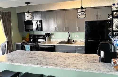 Estate Golden Rock Condominio | Serenity By The Sea