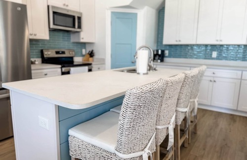 St. George Island Casa | Serenity by the Sea St George Island Pool Home