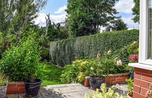 Sutton Coldfield Casa | Serenity Comfort