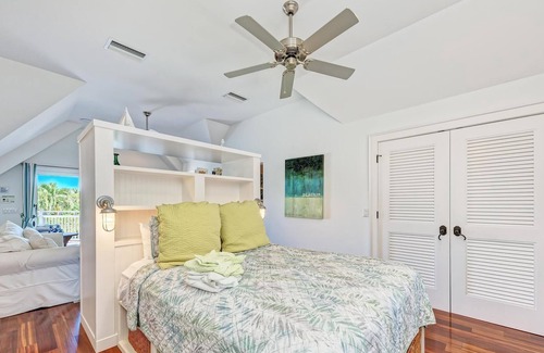 Anna Maria Cabaña | Serenity Cottage