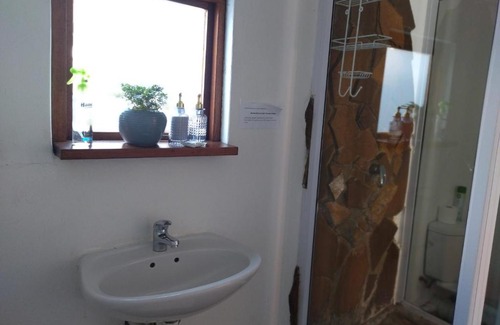 Walmer Casa | Serenity Cove-Beach Blue Room