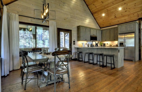 Epworth Cabina | Serenity Cove | Free Night Offer!