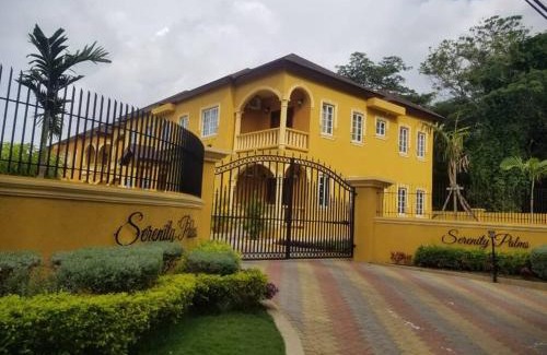 Runaway Bay Apartamento | Serenity Escape Apt 5
