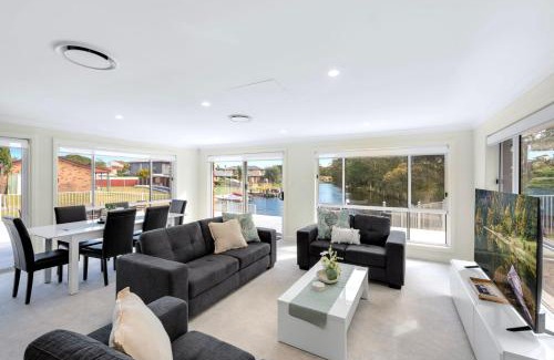 Sussex Inlet Casa | Serenity Escape - Belle Escapes Jervis Bay