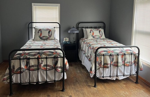 Heflin Otro | Serenity Farmhouse, Heflin, AL