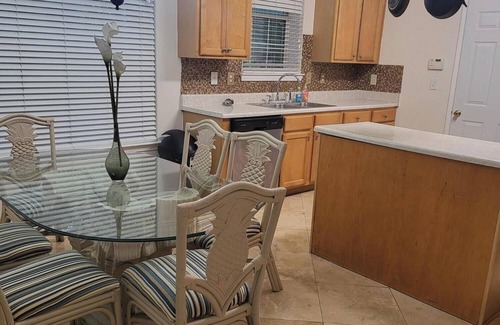 Clarkdale Casa | Serenity Hills-Location, Location-Covered Patio-Private Backyard-Pool Table