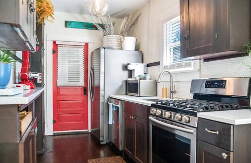 Historic Old Northeast Casa | Serenity in Hist. Northeast -walk Downtown & Bay