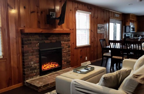 Hermitage Casa | Serenity in the Country and Lake yet Close to Everything