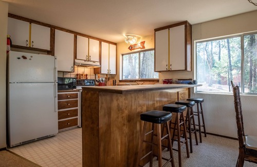 Camp Connell Cabina | Serenity Now! : 2 BR, 2 BA Cabin or Bungalow in Dorrington, Sleeps 4
