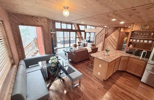 Innsbrook Chalet De Esquí | Serenity Now - Casual Luxury, Effortless Fun, All the Perks