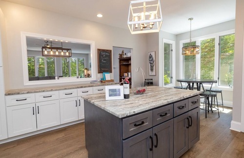 La Crosse Casa | Serenity Now on Lake Gaston