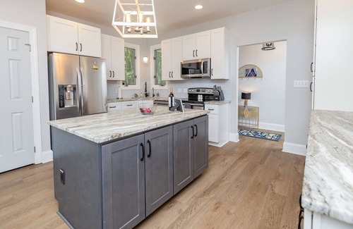 La Crosse Casa | Serenity Now on Lake Gaston