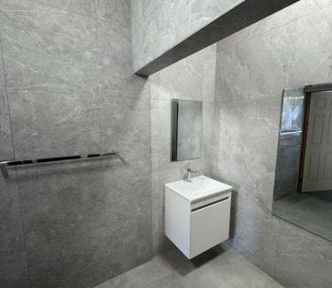 Port Elizabeth Apartamento | SERENITY on De La Rey
