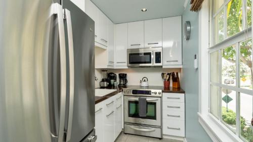 Truman Annex Apartamento | Serenity on Southard by Last Key Realty