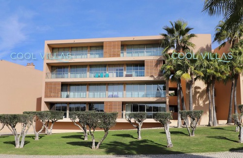 Salgados Apartamento | Serenity - sea, beach, golf for 6 guests