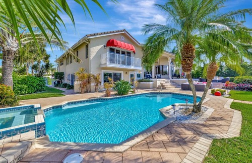 Bel Air Villa | Serenity Villa Water View