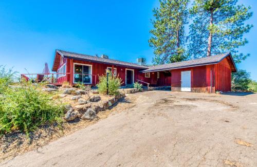 North Fork Casa | Serenity Vista Cabin