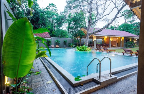 Thiranagama Villa | Serenmo