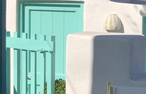 Serifos Casa | Serifos Sugar Cubes